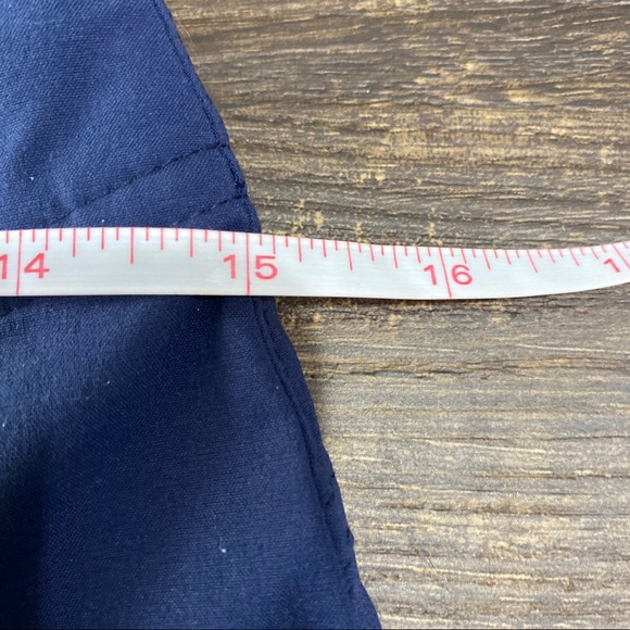 Columbia 20 inch Crop Navy Pants Size 4 - Picture 6 of 9